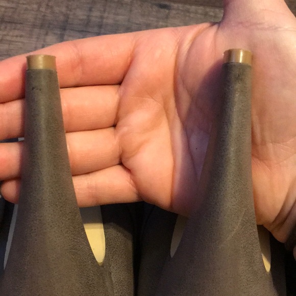 JustFab Orlene style heeled booties - Picture 5 of 7